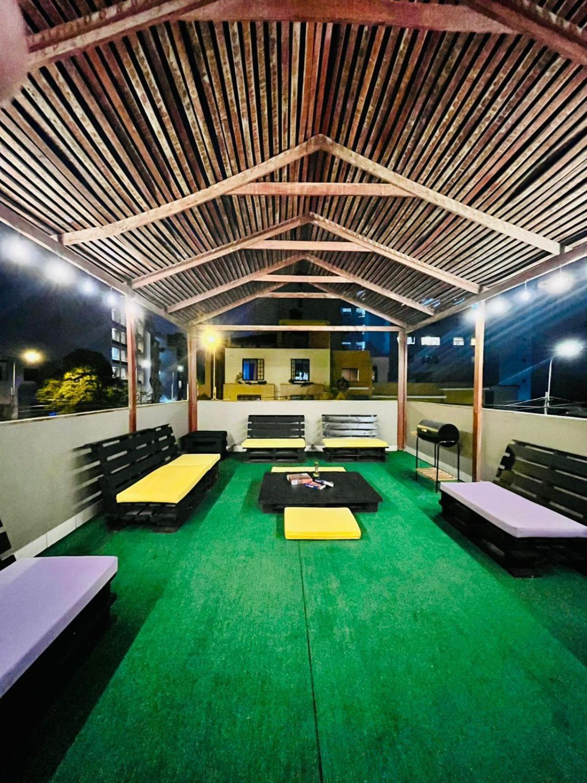 Hostel Rivendell Lima Exteriör bild